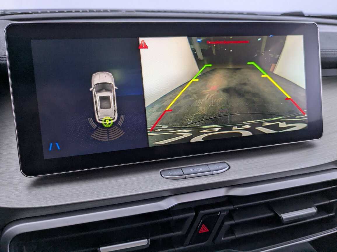 Geely Coolray, 2022 Фото №13