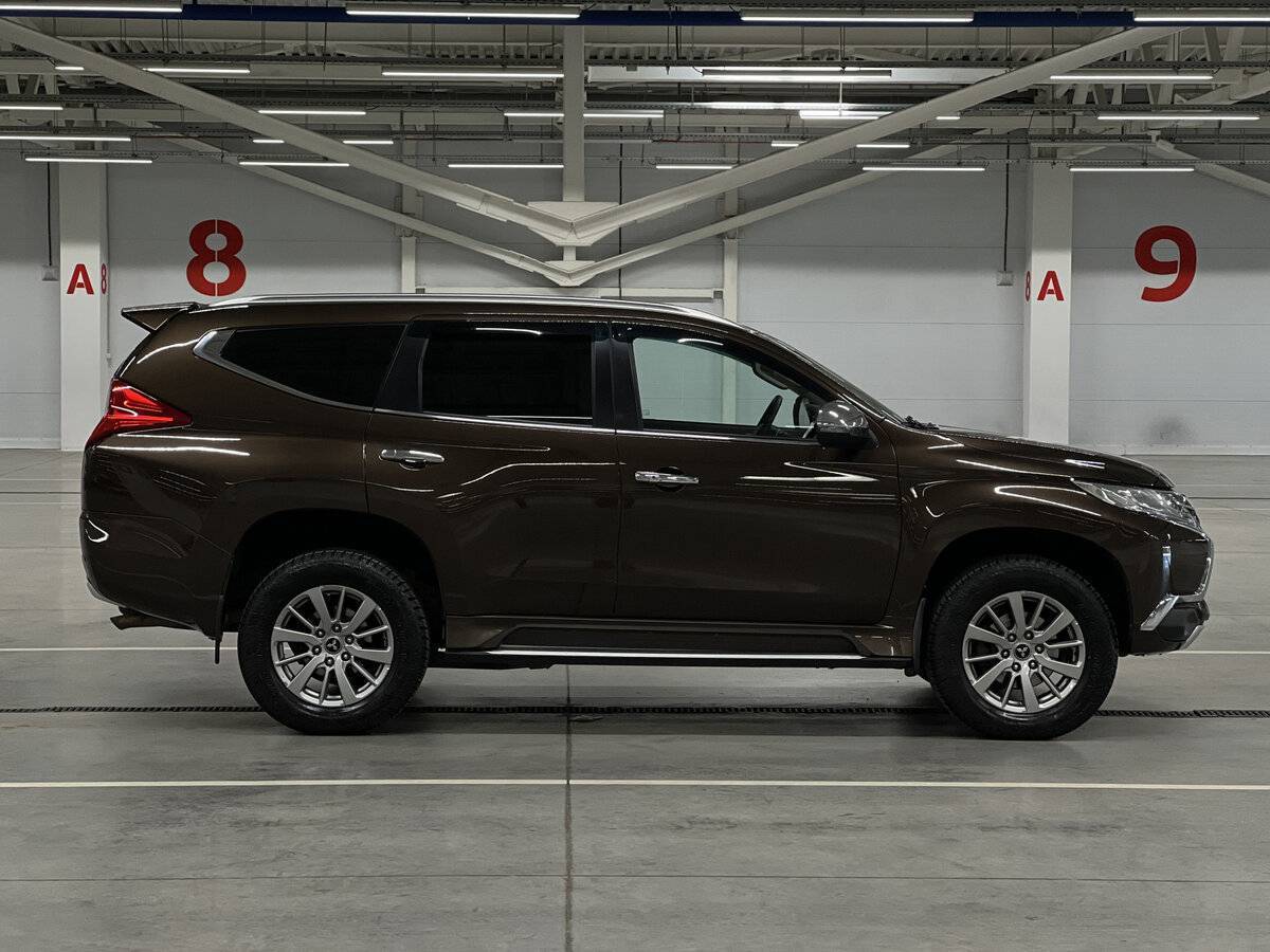 Mitsubishi Pajero Sport, 2018 Фото №4