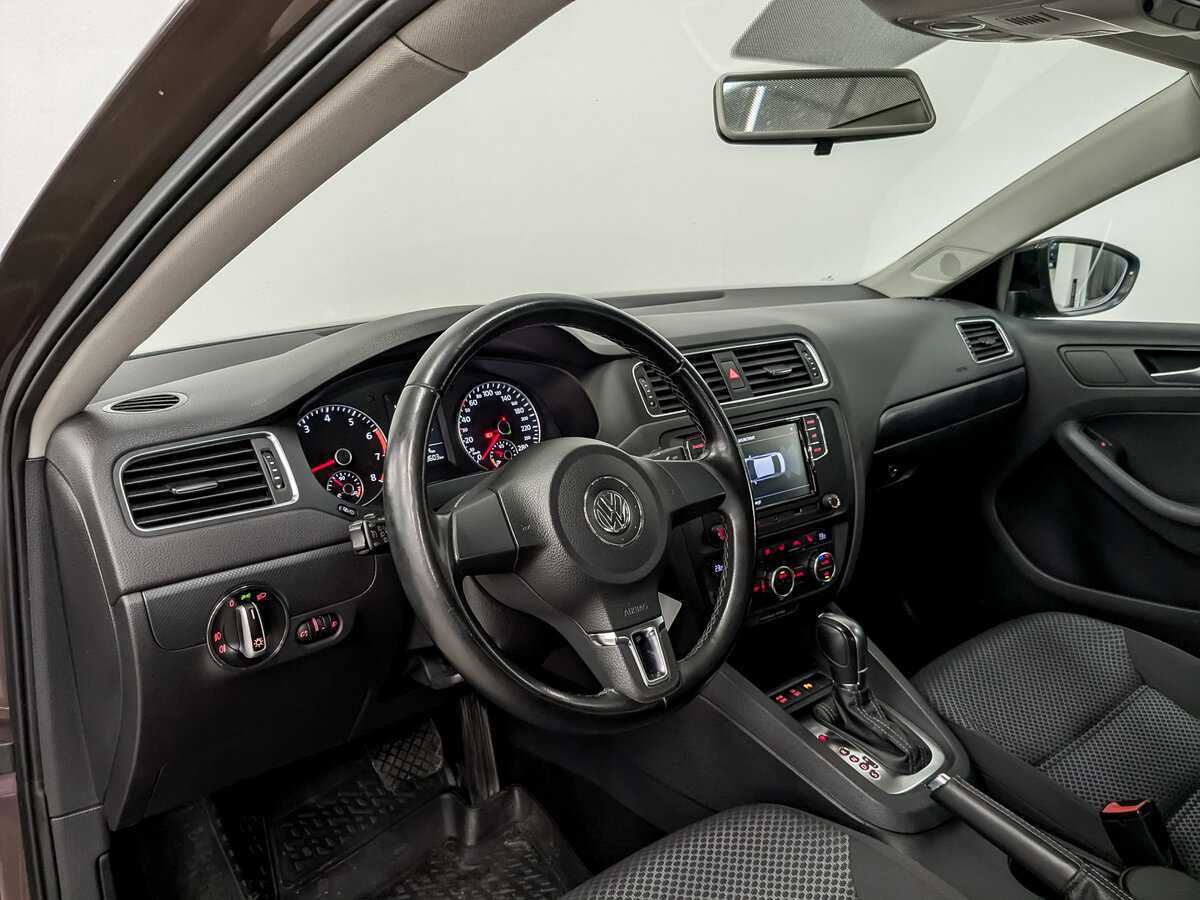 Volkswagen Jetta, 2014 Фото №16