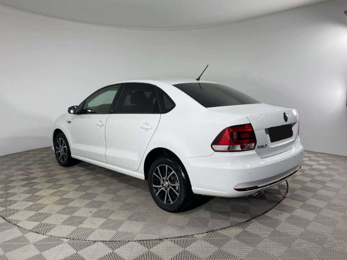 Volkswagen Polo, 2016 Фото №6