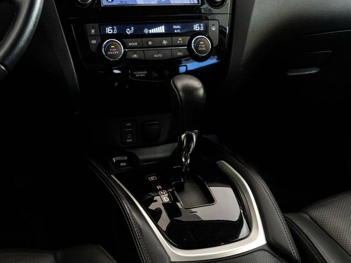 Nissan X-Trail, 2016 Фото №9
