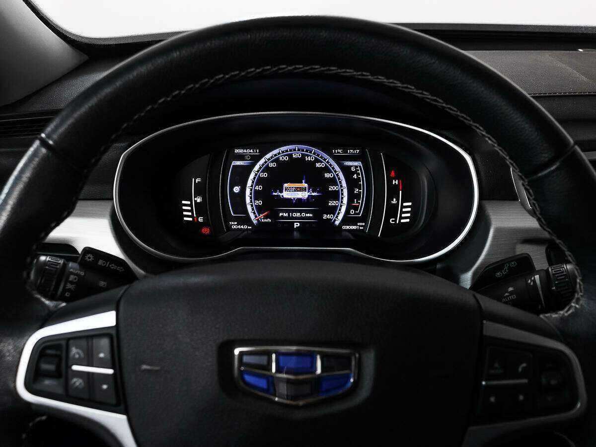 Geely Atlas, 2018 Фото №16