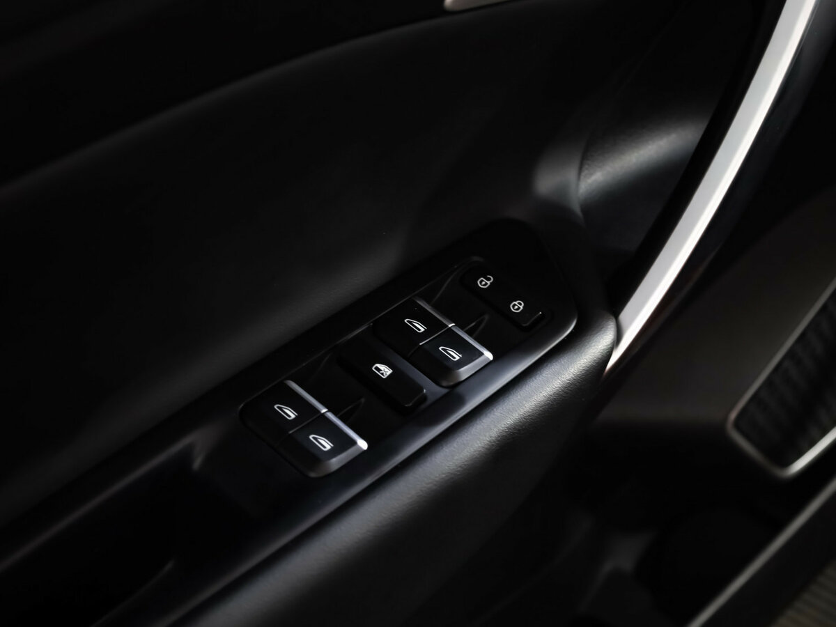 Geely Atlas I, 2019 Фото №12