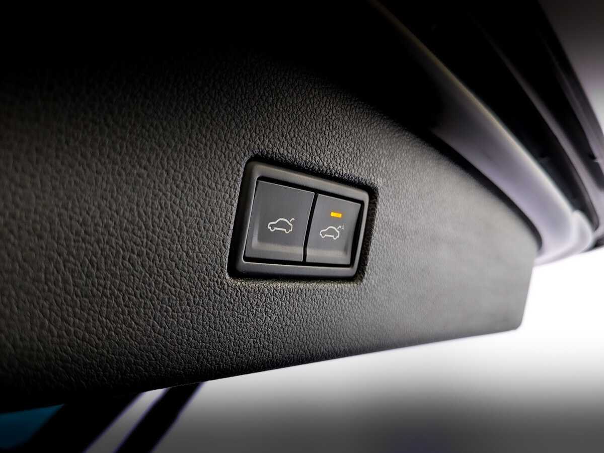 Volkswagen Tiguan, 2019 Фото №21