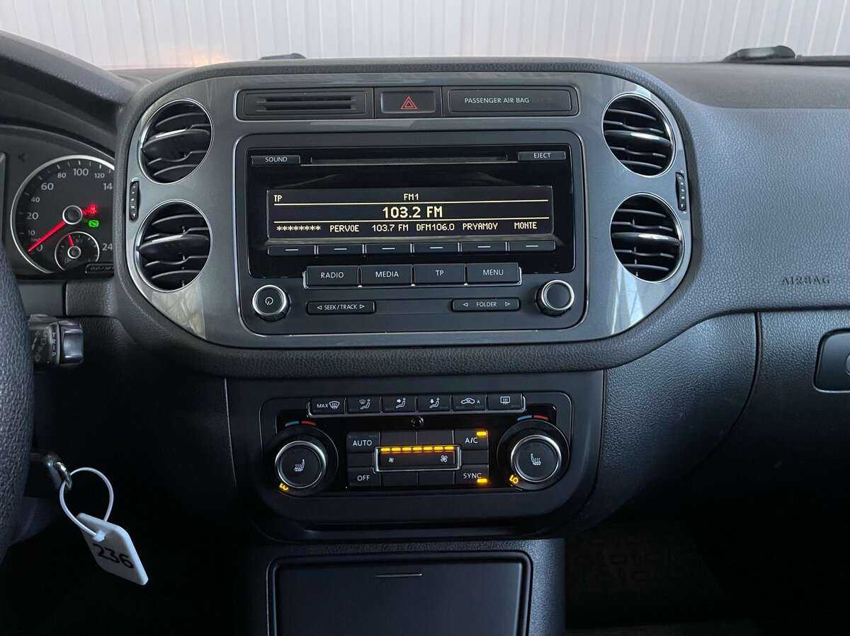 Volkswagen Tiguan, 2014 Фото №12