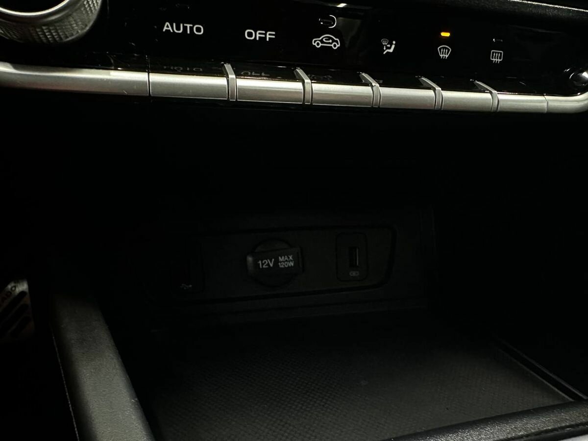 Changan Eado Plus, 2023 Фото №16