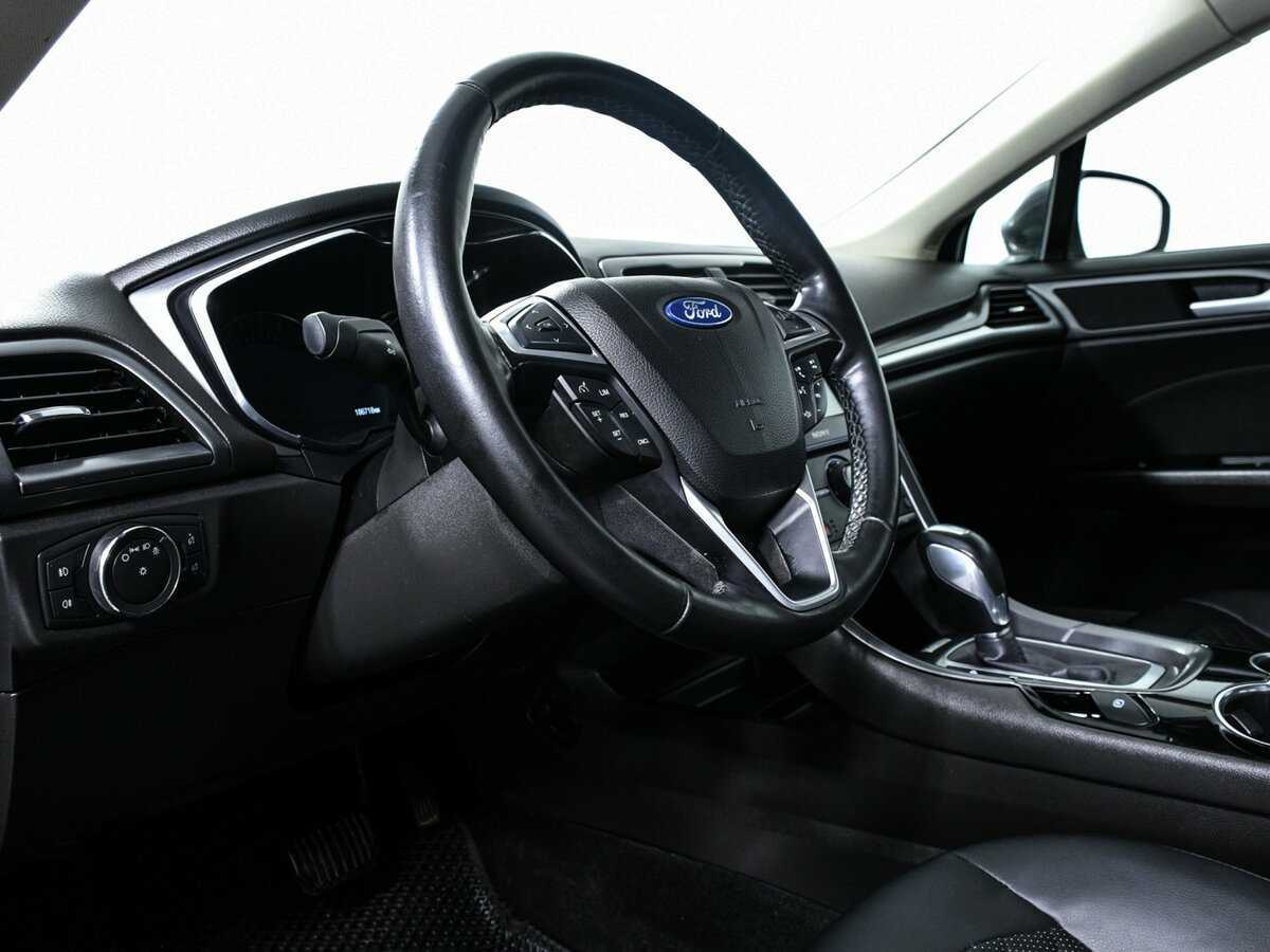 Ford Mondeo, 2015 Фото №10