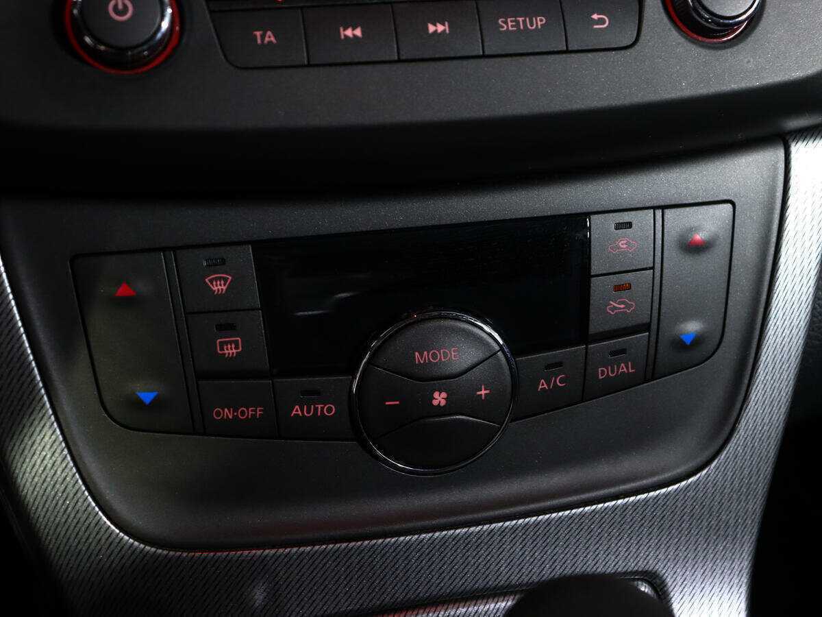 Nissan Sentra, 2015 Фото №17