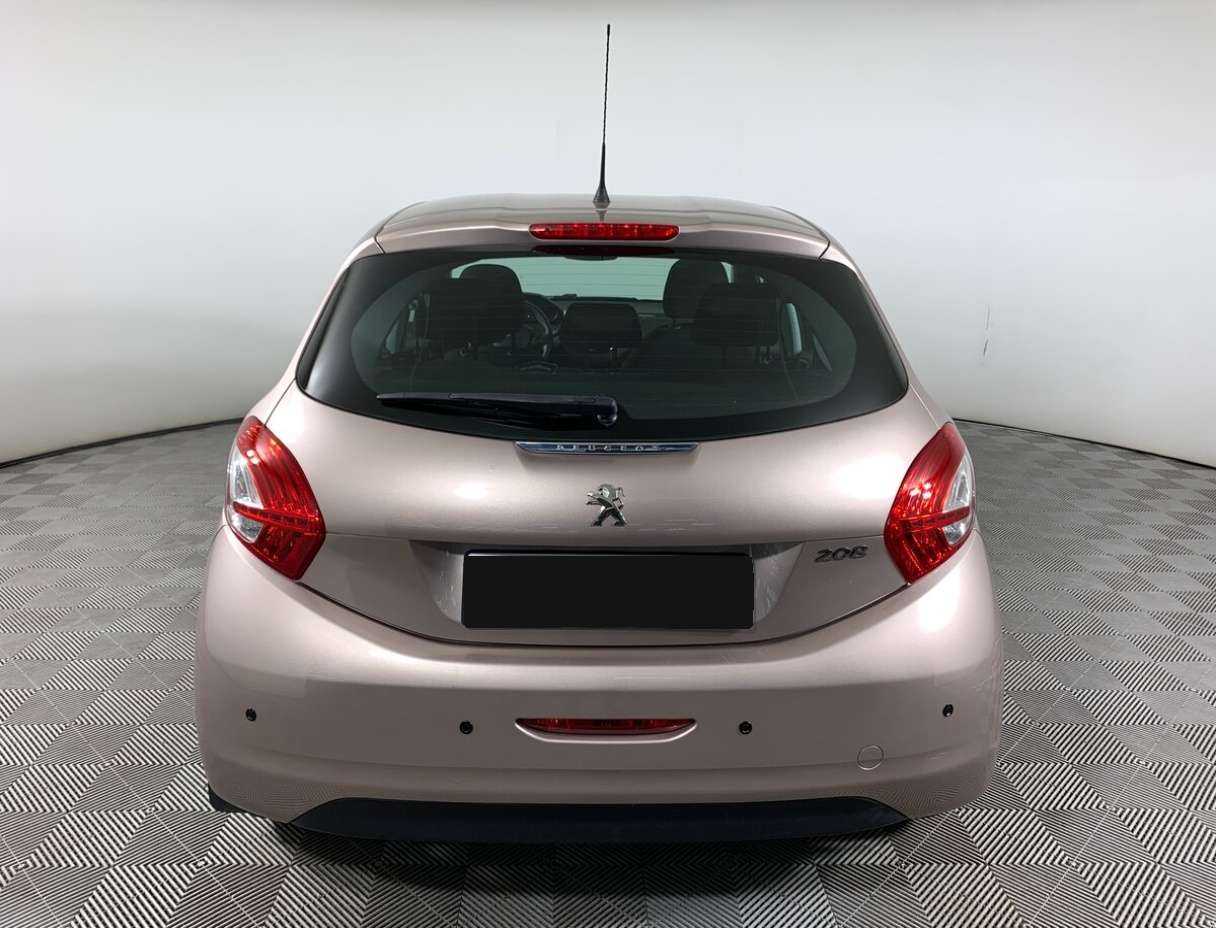 Peugeot 208, 2013 Фото №6