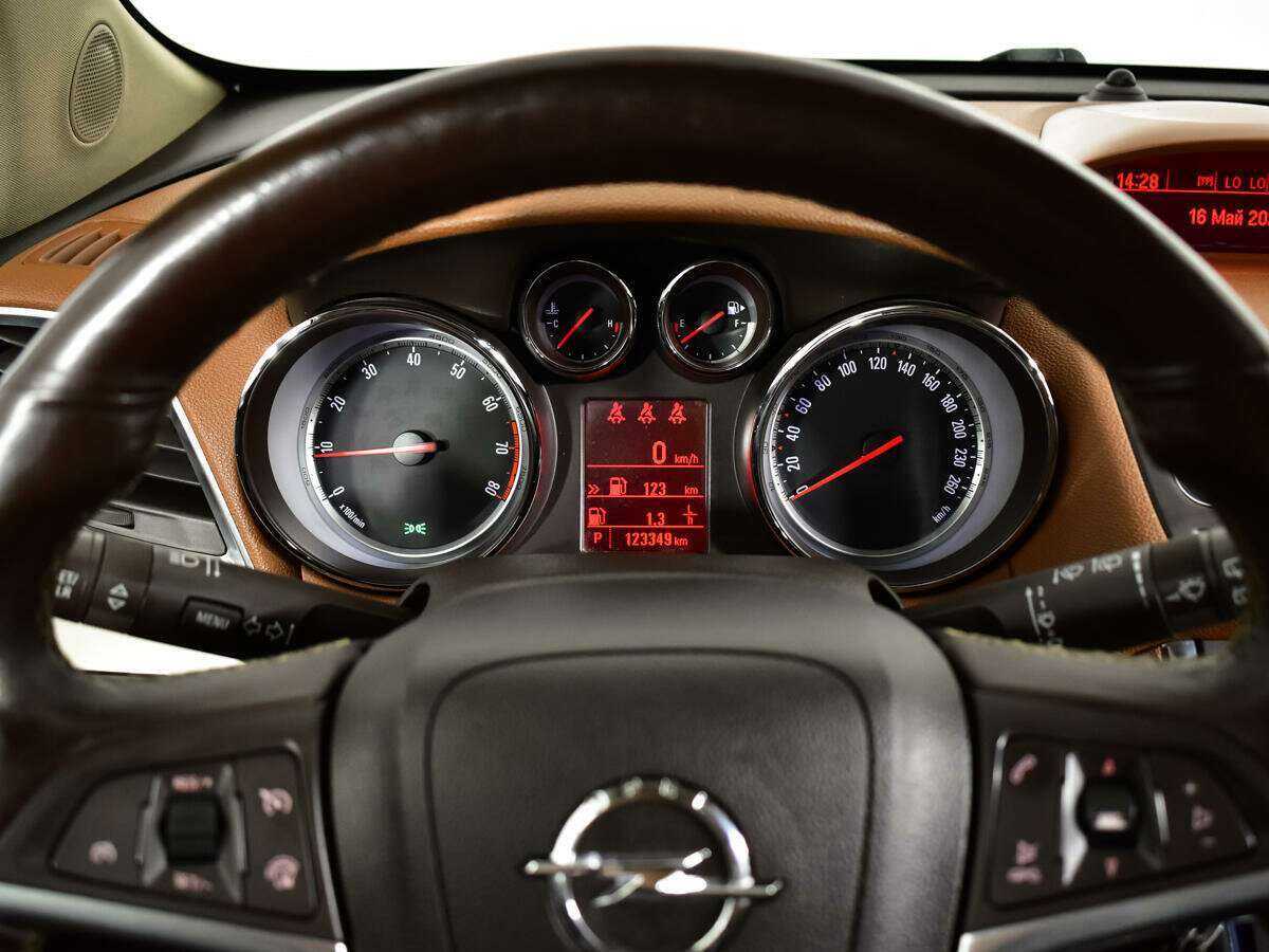 Opel Mokka, 2013 Фото №11