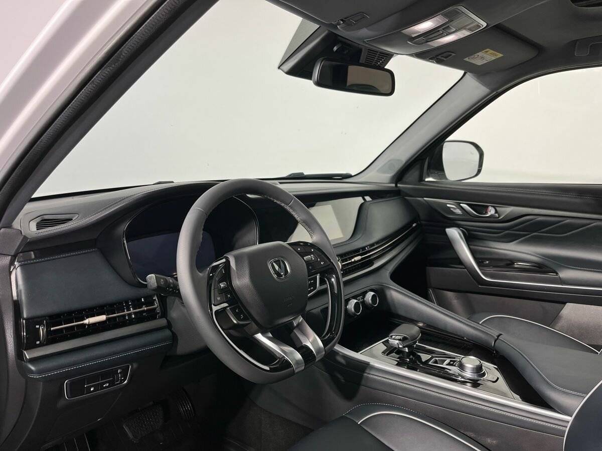 Changan CS95, 2023 Фото №8