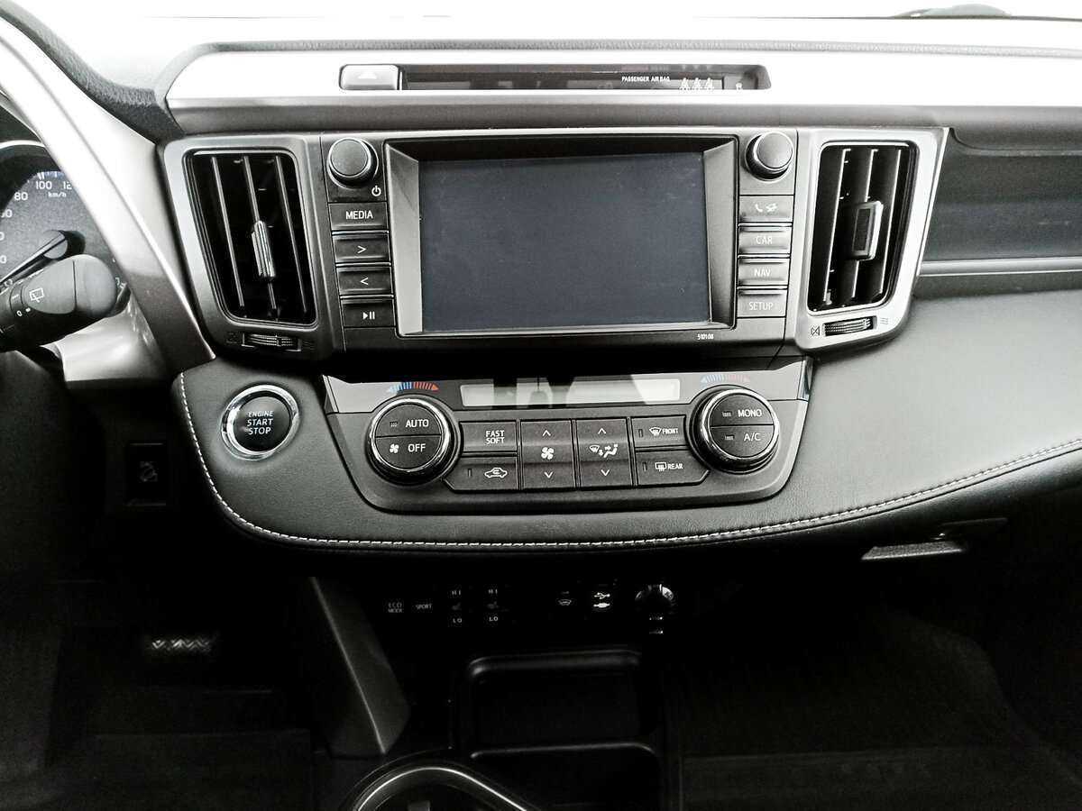 Toyota RAV4, 2019 Фото №13