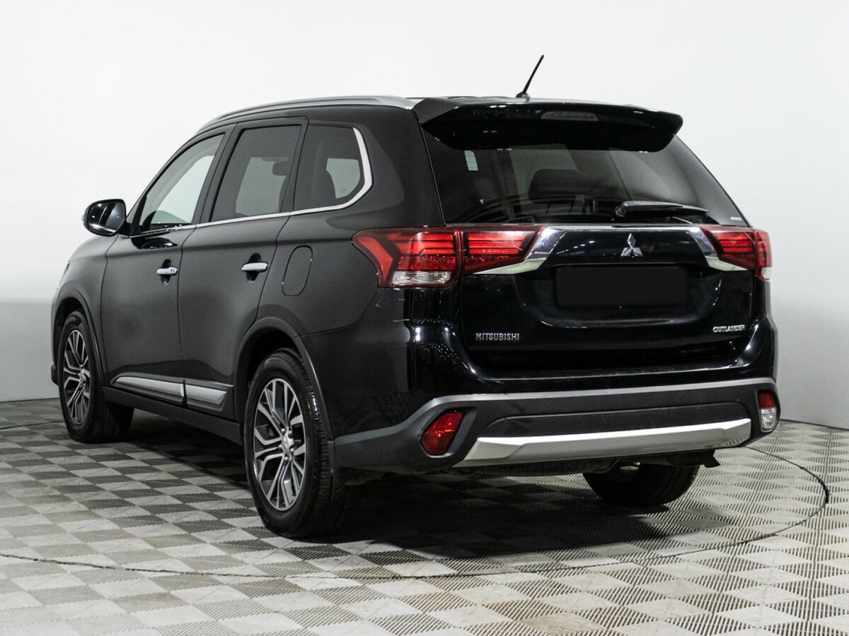 Mitsubishi Outlander III Рестайлинг 2, 2015 Фото №6