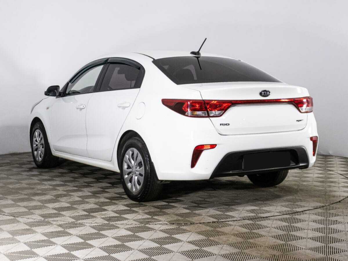 Kia Rio, 2018 Фото №8