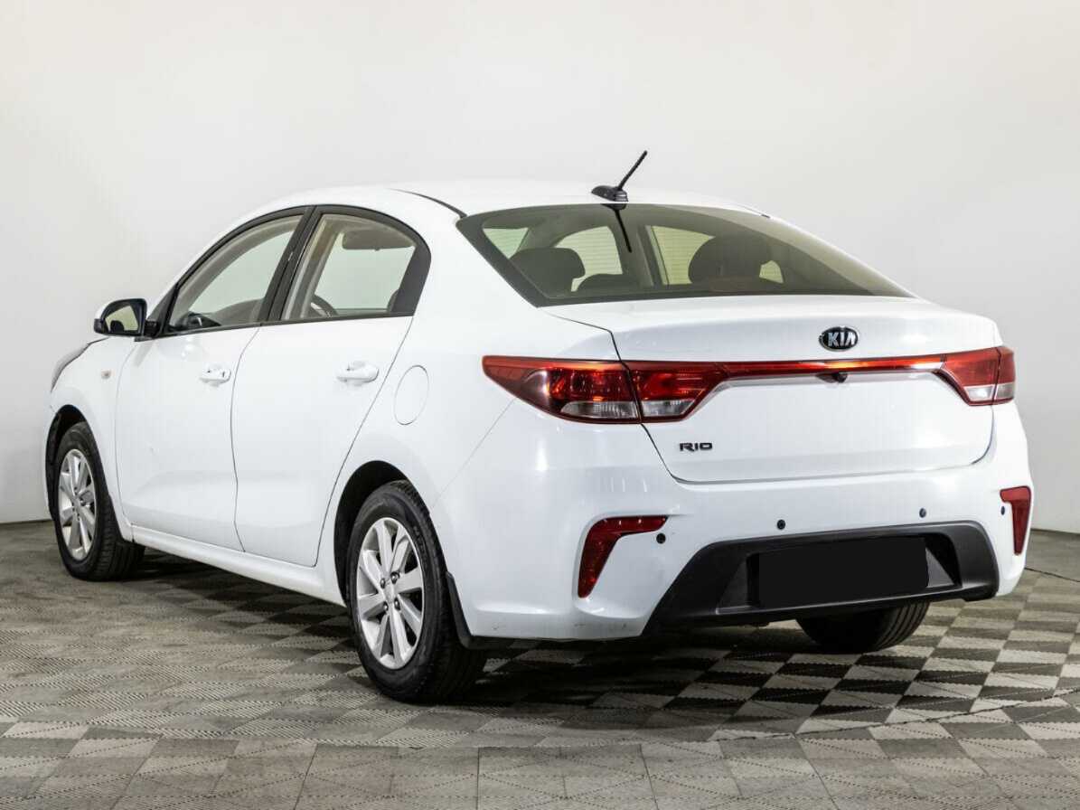 Kia Rio, 2017 Фото №7