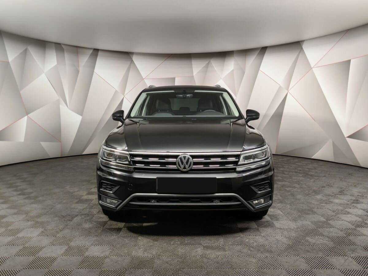 Volkswagen Tiguan, 2018 Фото №7