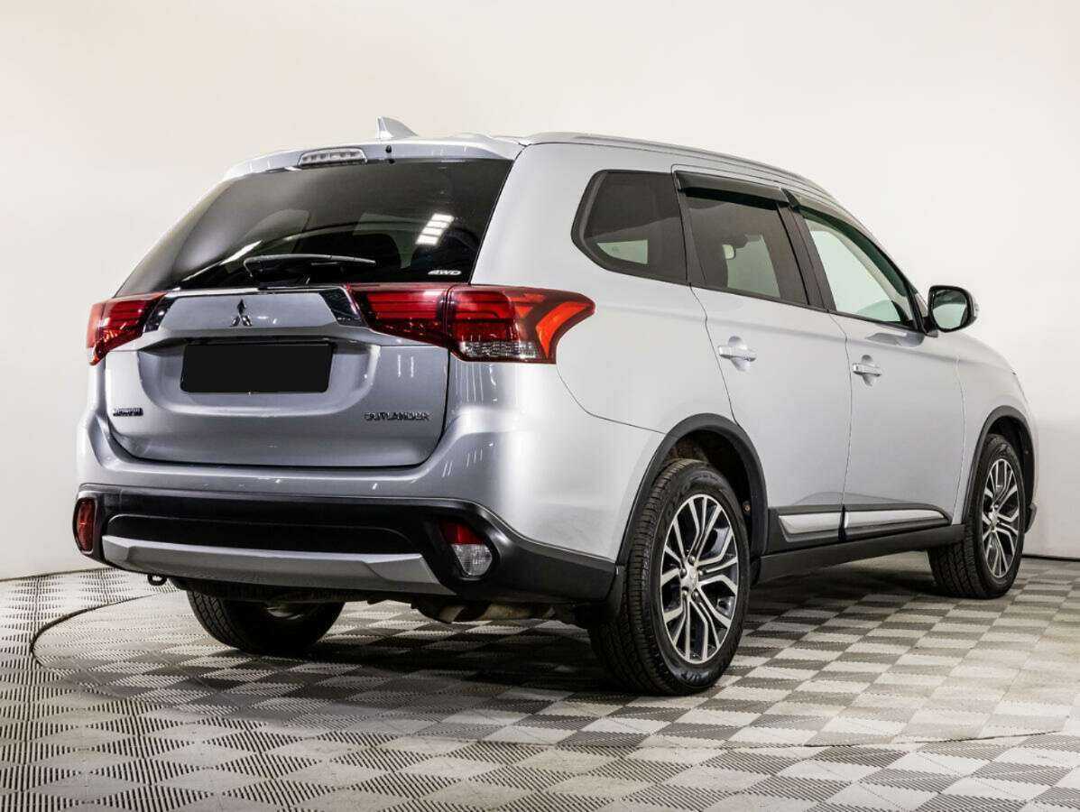 Mitsubishi Outlander, 2018 Фото №5