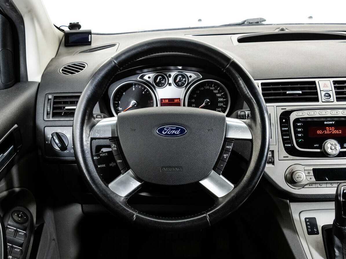 Ford Kuga, 2012 Фото №13