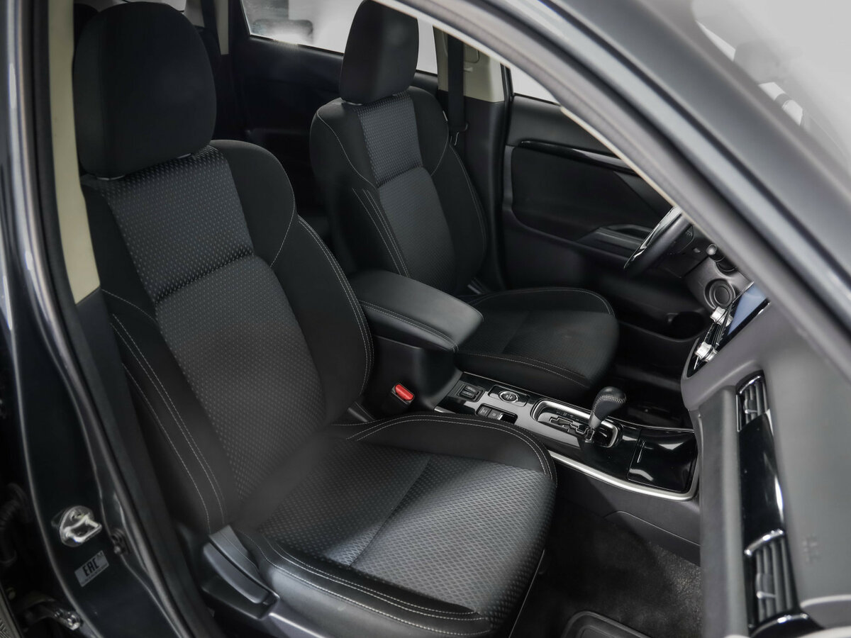 Mitsubishi Outlander III Рестайлинг 3, 2021 Фото №24