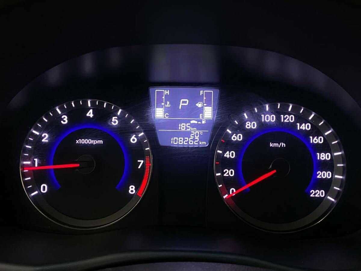 Hyundai Solaris, 2015 Фото №13