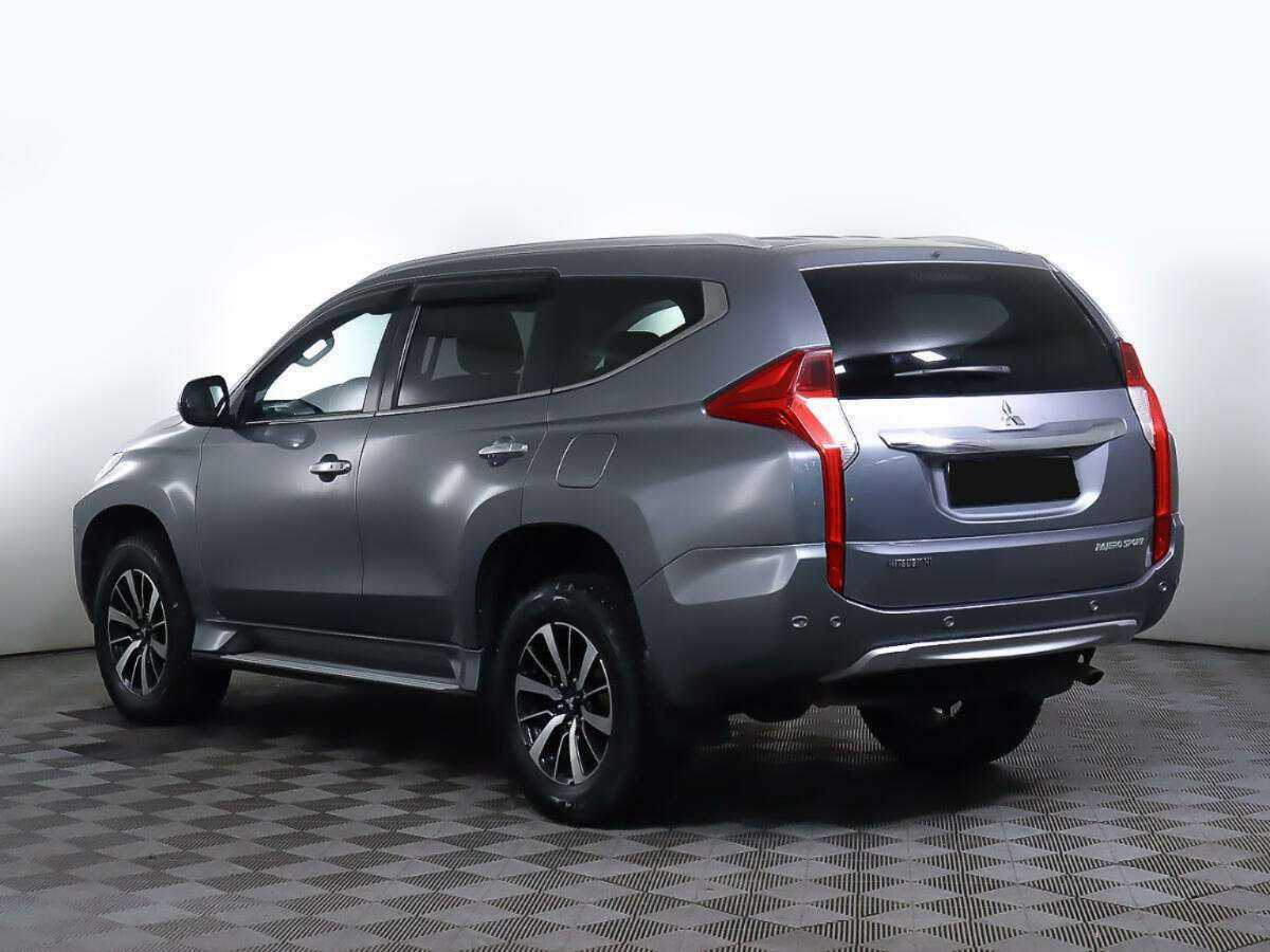 Mitsubishi Pajero Sport, 2017 Фото №6