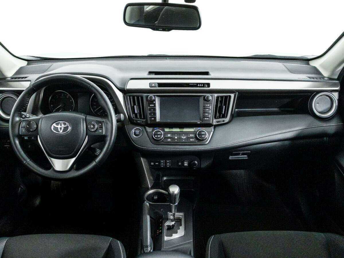 Toyota RAV4, 2018 Фото №13