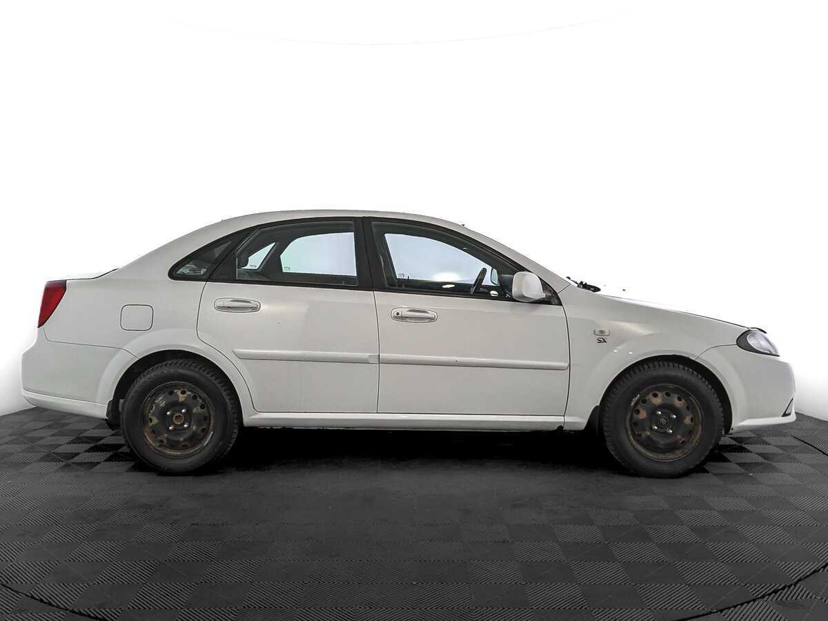 Daewoo Gentra, 2014 Фото №4