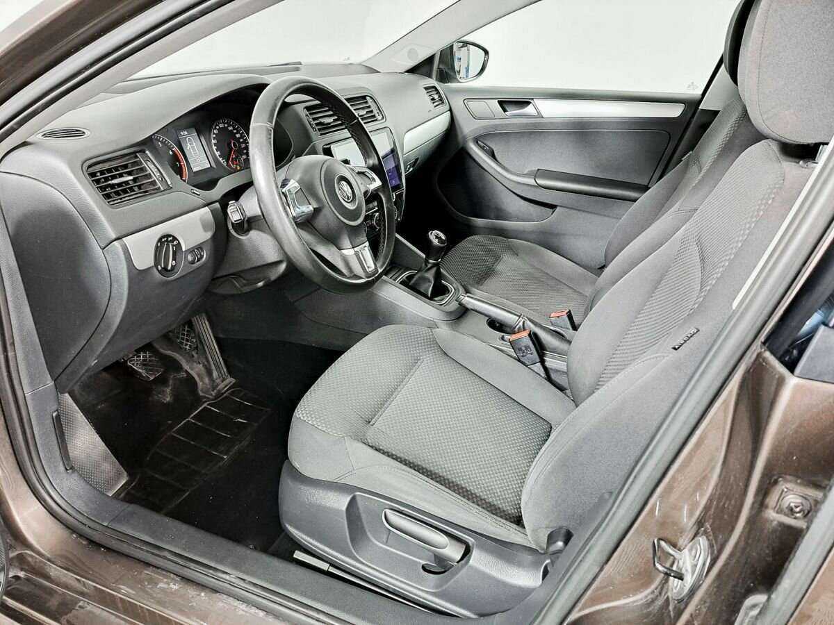 Volkswagen Jetta, 2013 Фото №13