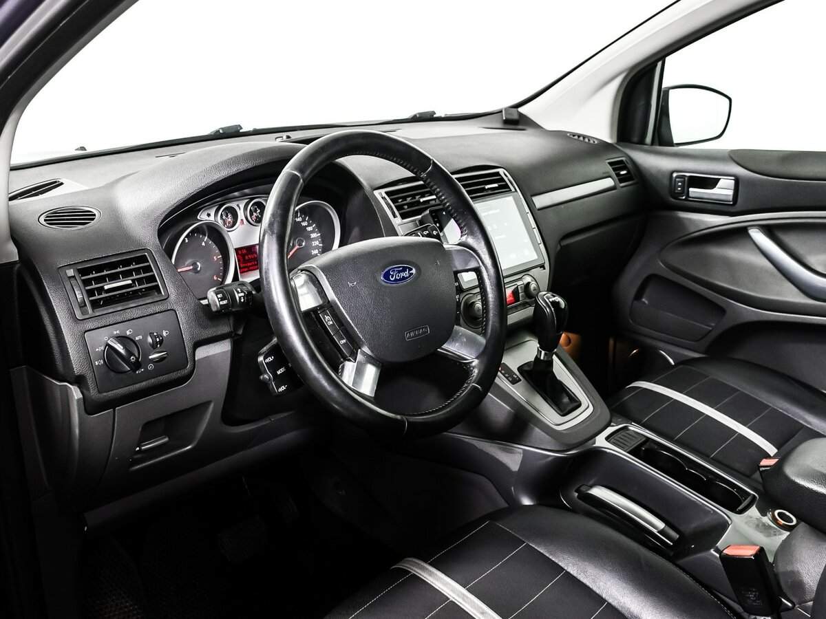 Ford Kuga, 2012 Фото №13