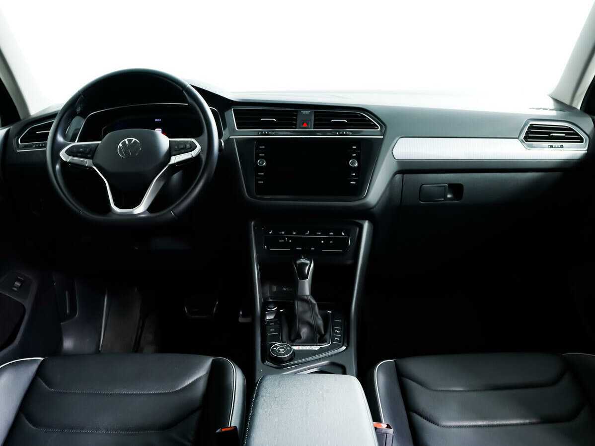 Volkswagen Tiguan, 2021 Фото №9