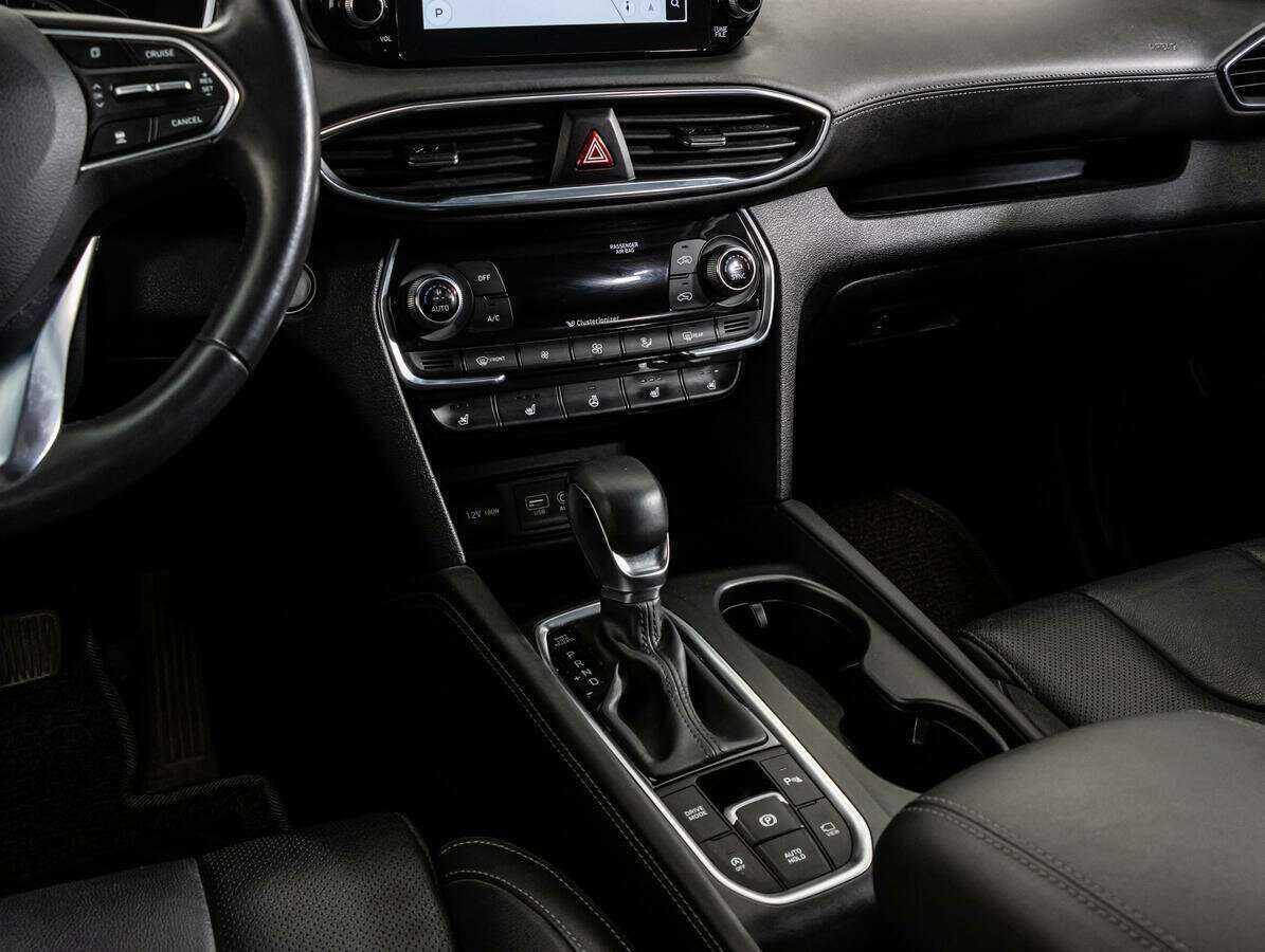 Hyundai Santa Fe, 2018 Фото №10
