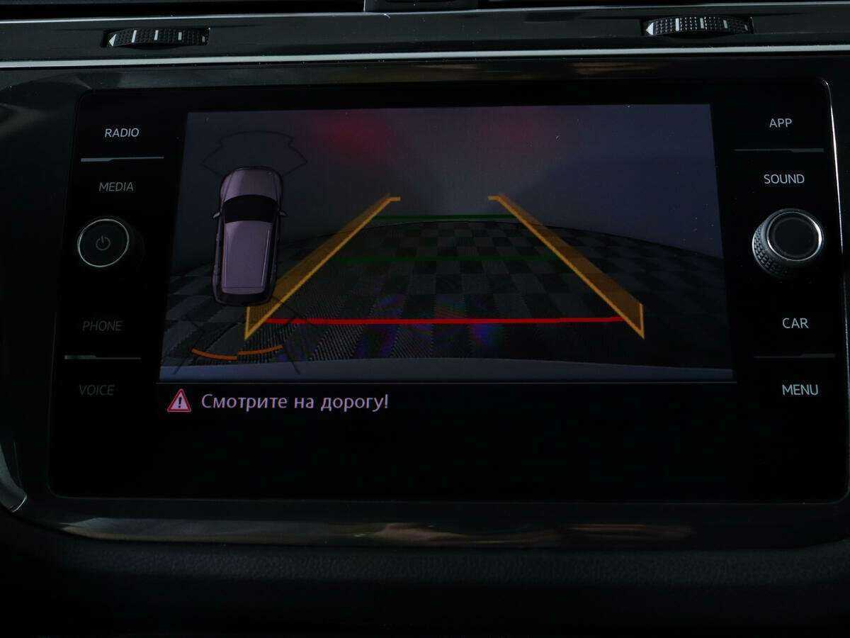 Volkswagen Tiguan, 2018 Фото №14