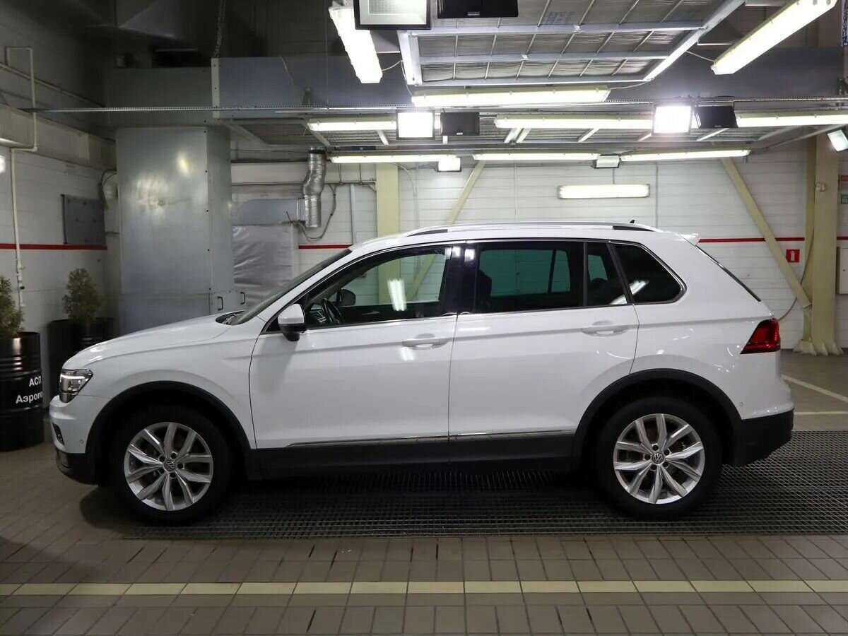 Volkswagen Tiguan, 2020 Фото №8