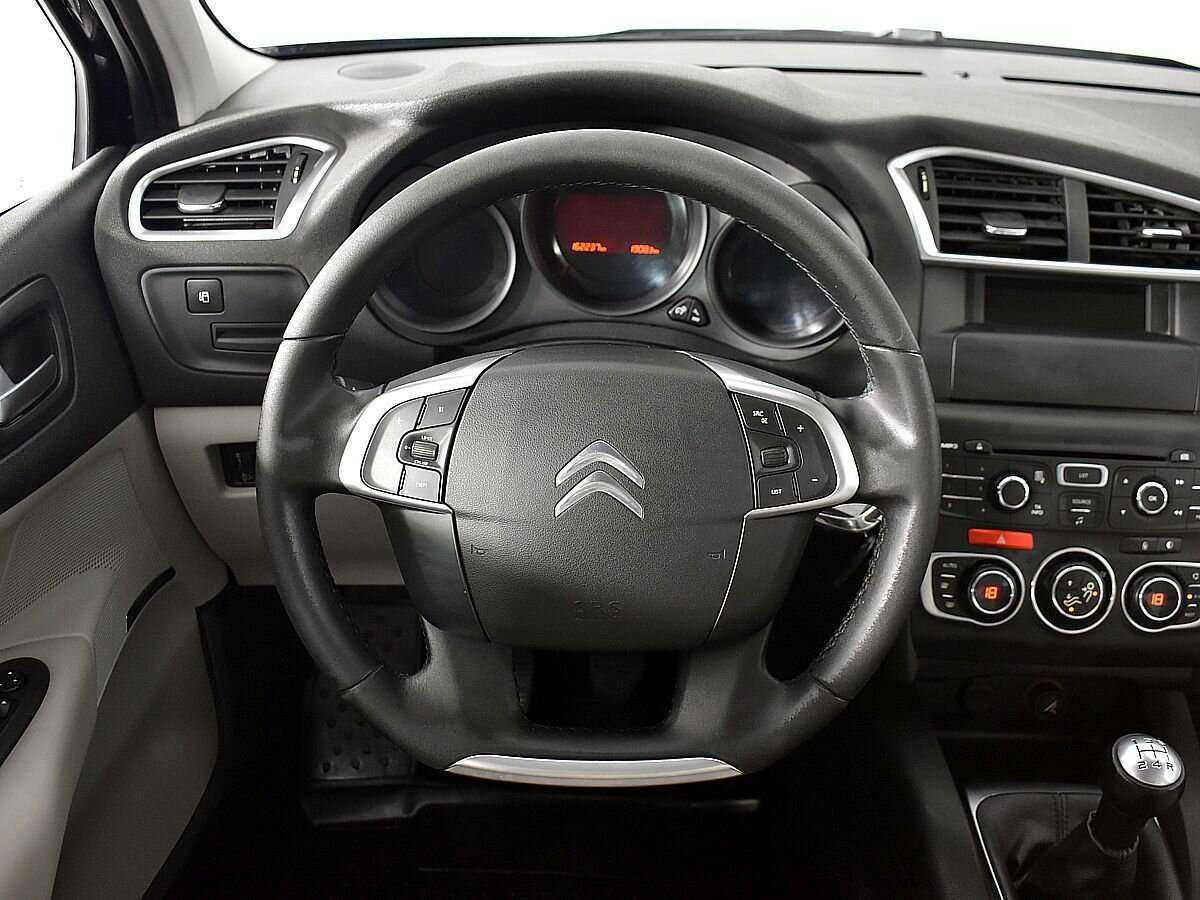 Citroen C4, 2012 Фото №11