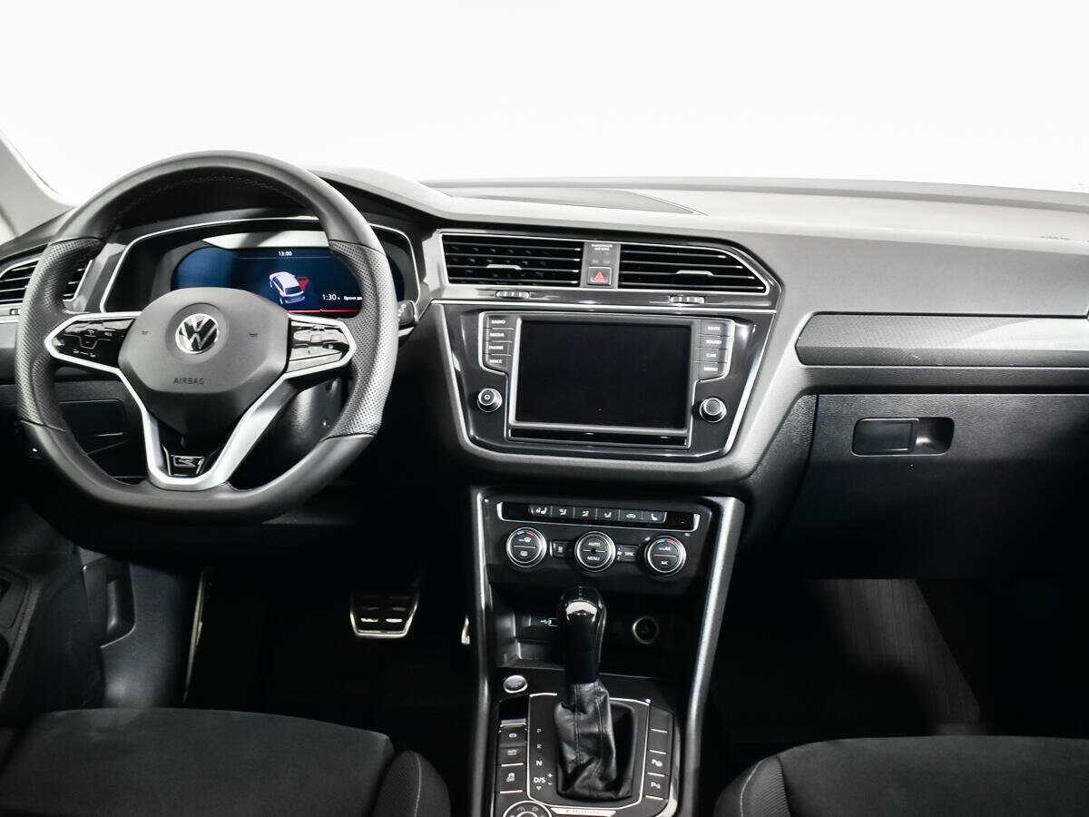 Volkswagen Tiguan, 2017 Фото №12