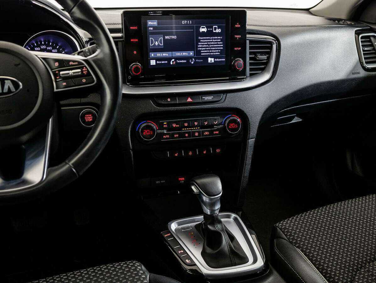 Kia XCeed, 2020 Фото №12