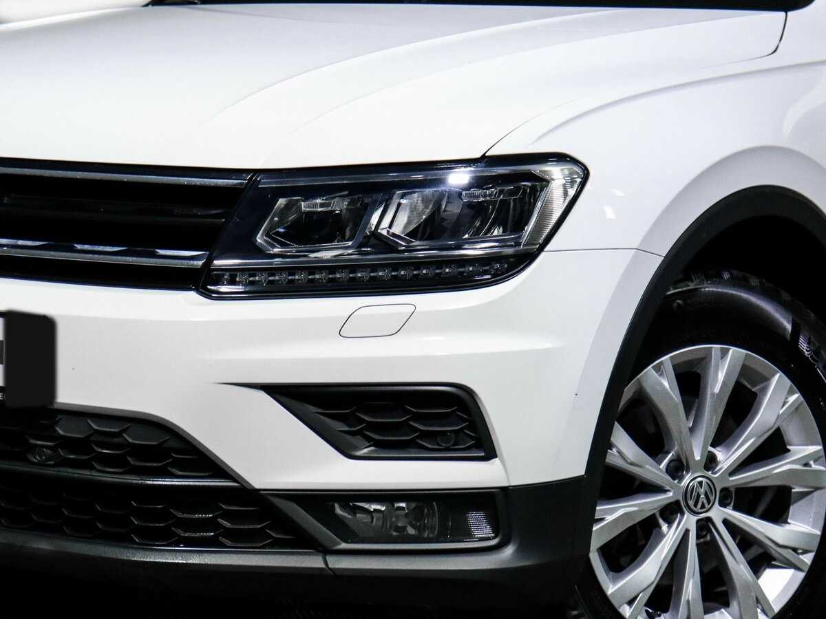 Volkswagen Tiguan, 2020 Фото №14