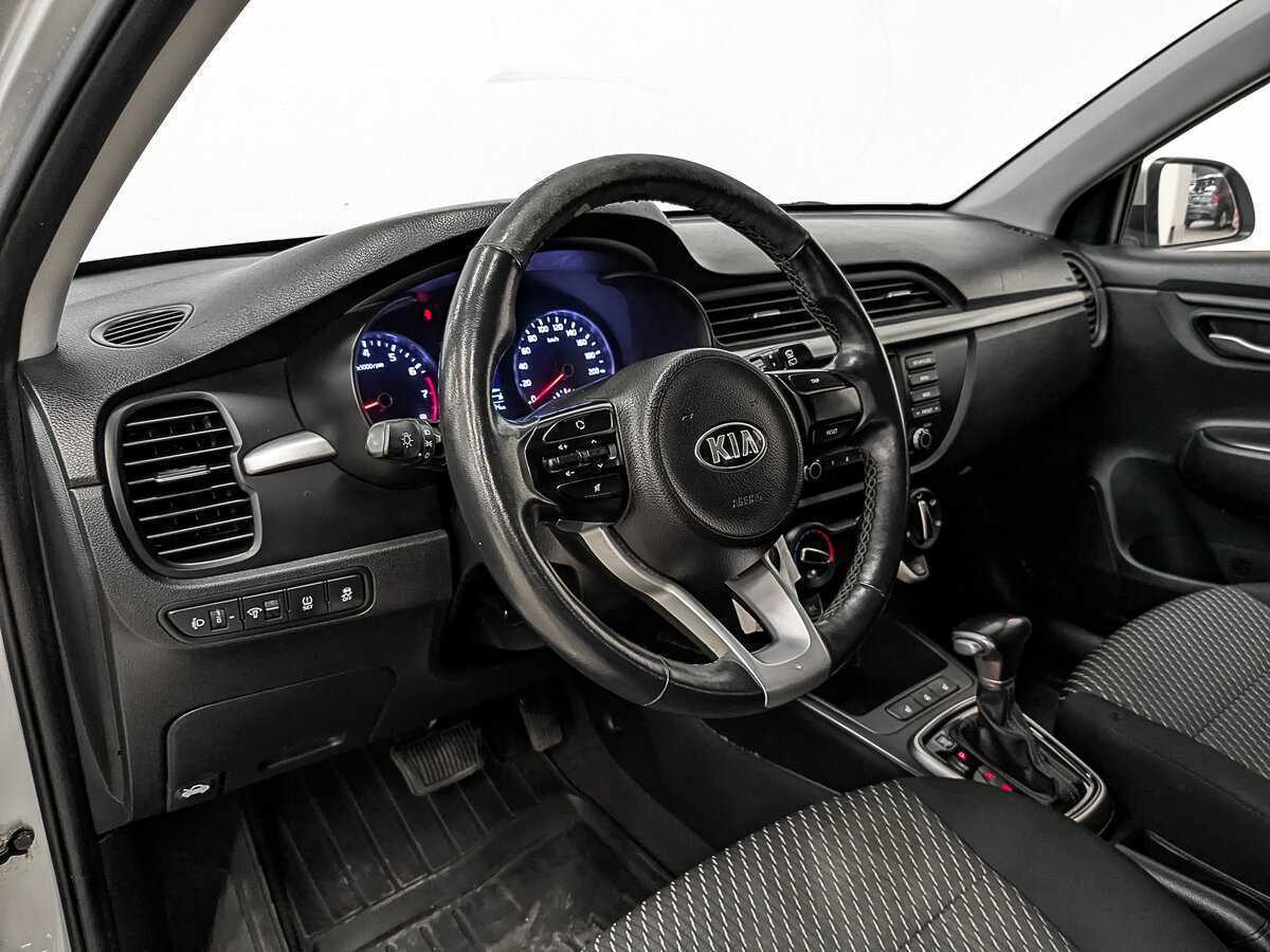 Kia Rio X-Line, 2020 Фото №13