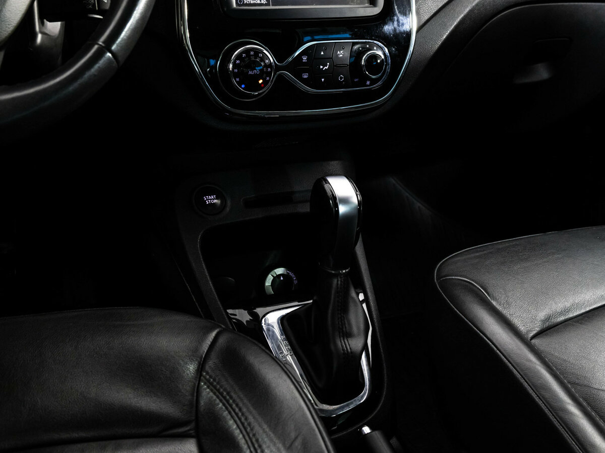 Renault Kaptur I, 2017 Фото №9