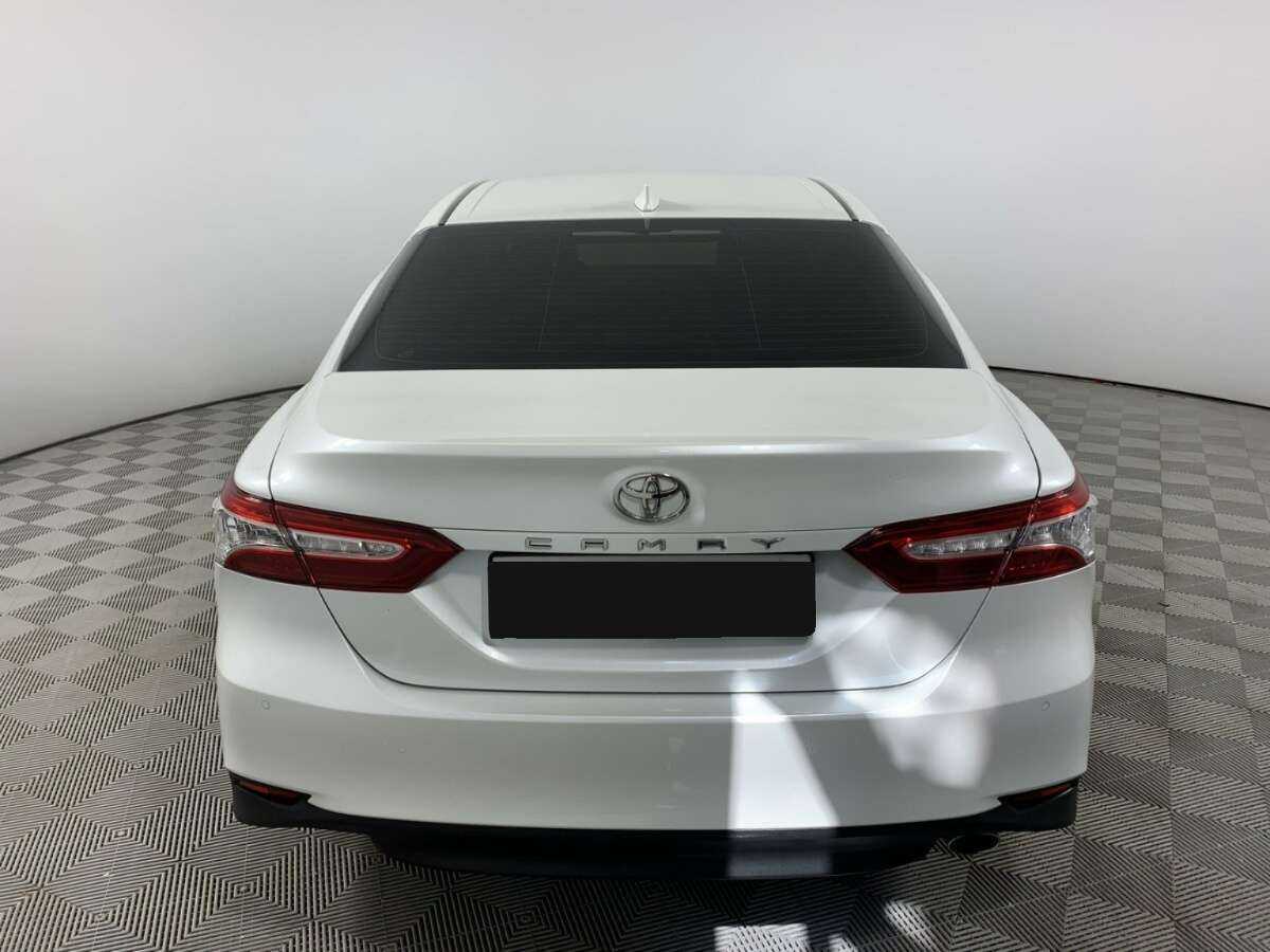 Toyota Camry, 2021 Фото №6