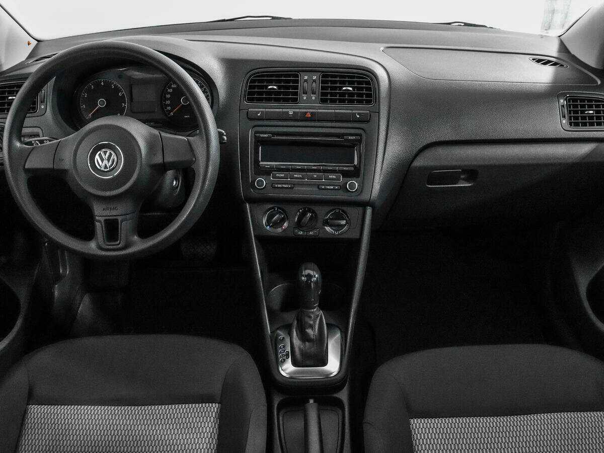 Volkswagen Polo, 2012 Фото №12