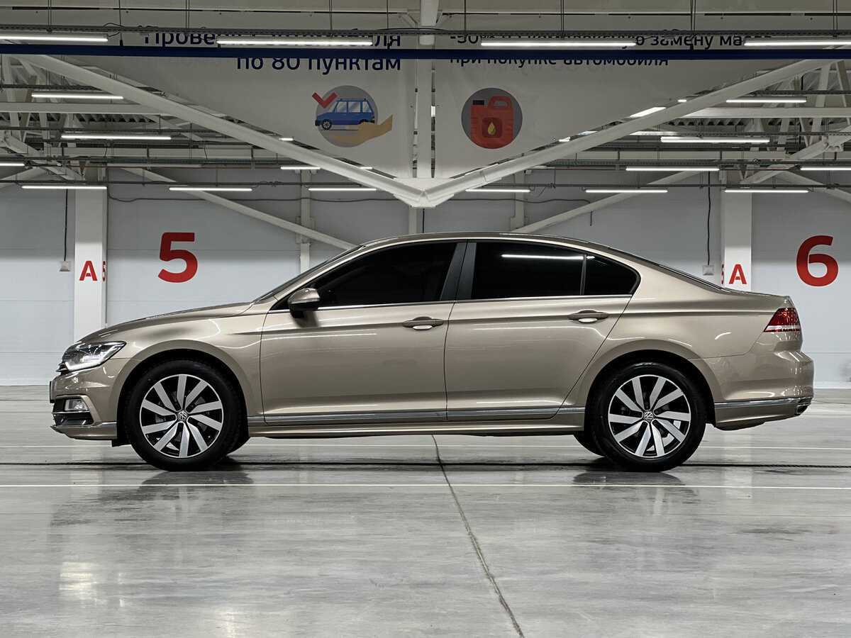 Volkswagen Passat, 2016 Фото №8