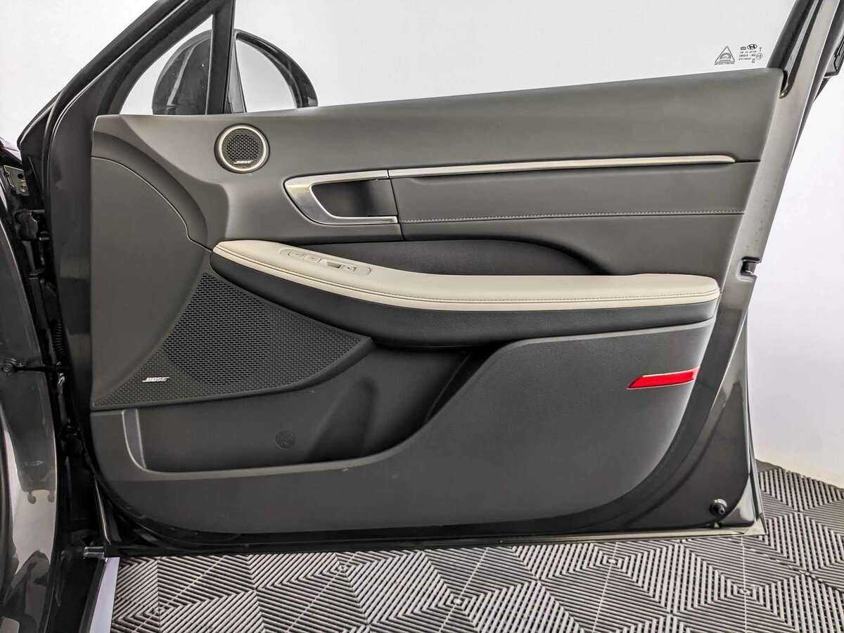 Hyundai Sonata, 2022 Фото №20