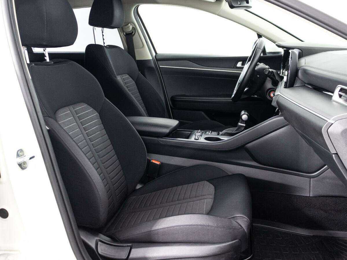 Kia K5, 2022 Фото №23