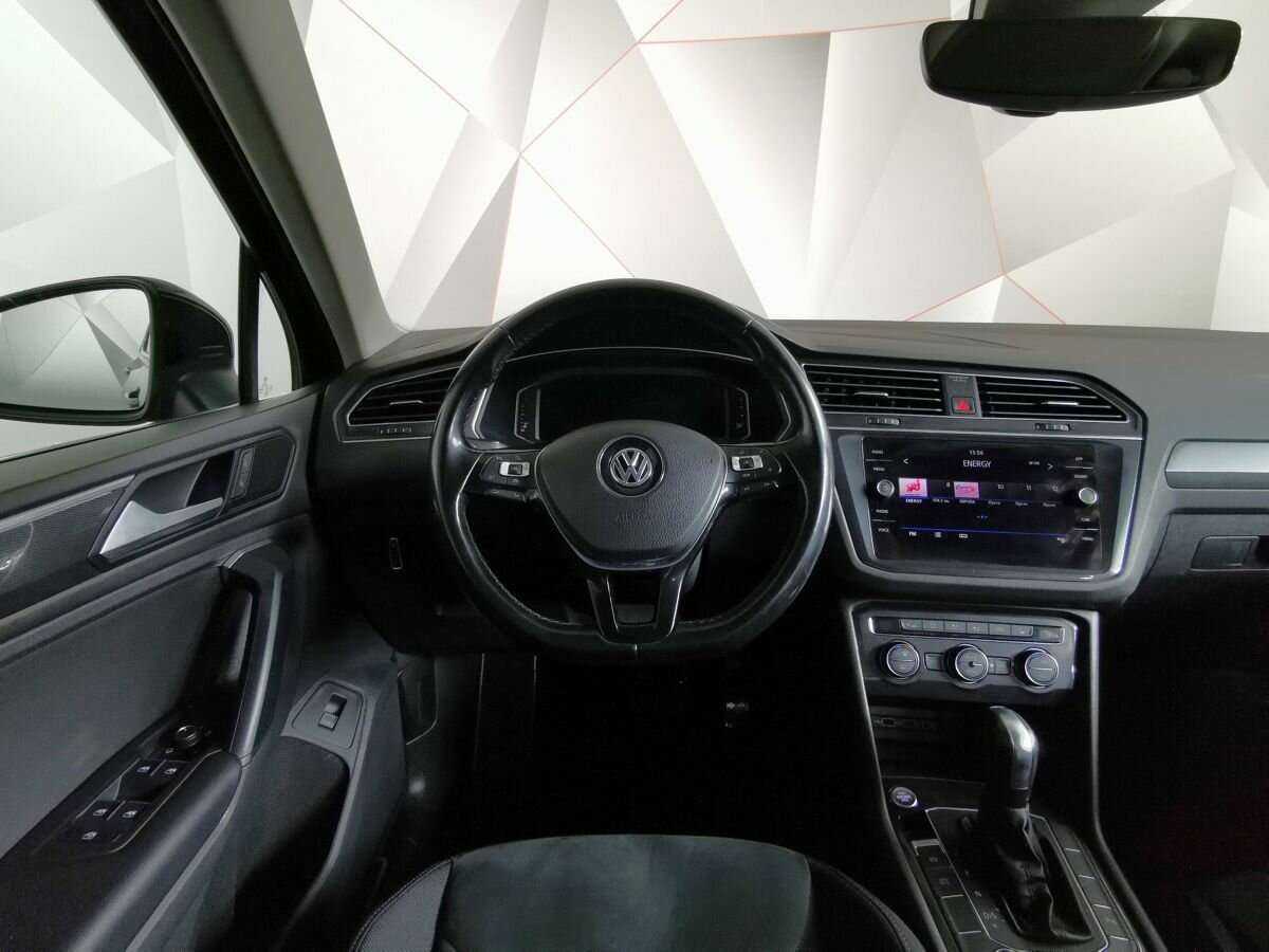 Volkswagen Tiguan, 2019 Фото №15