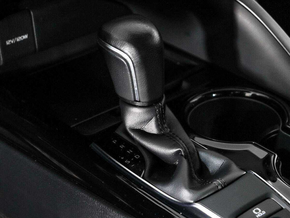 Toyota Camry, 2020 Фото №8