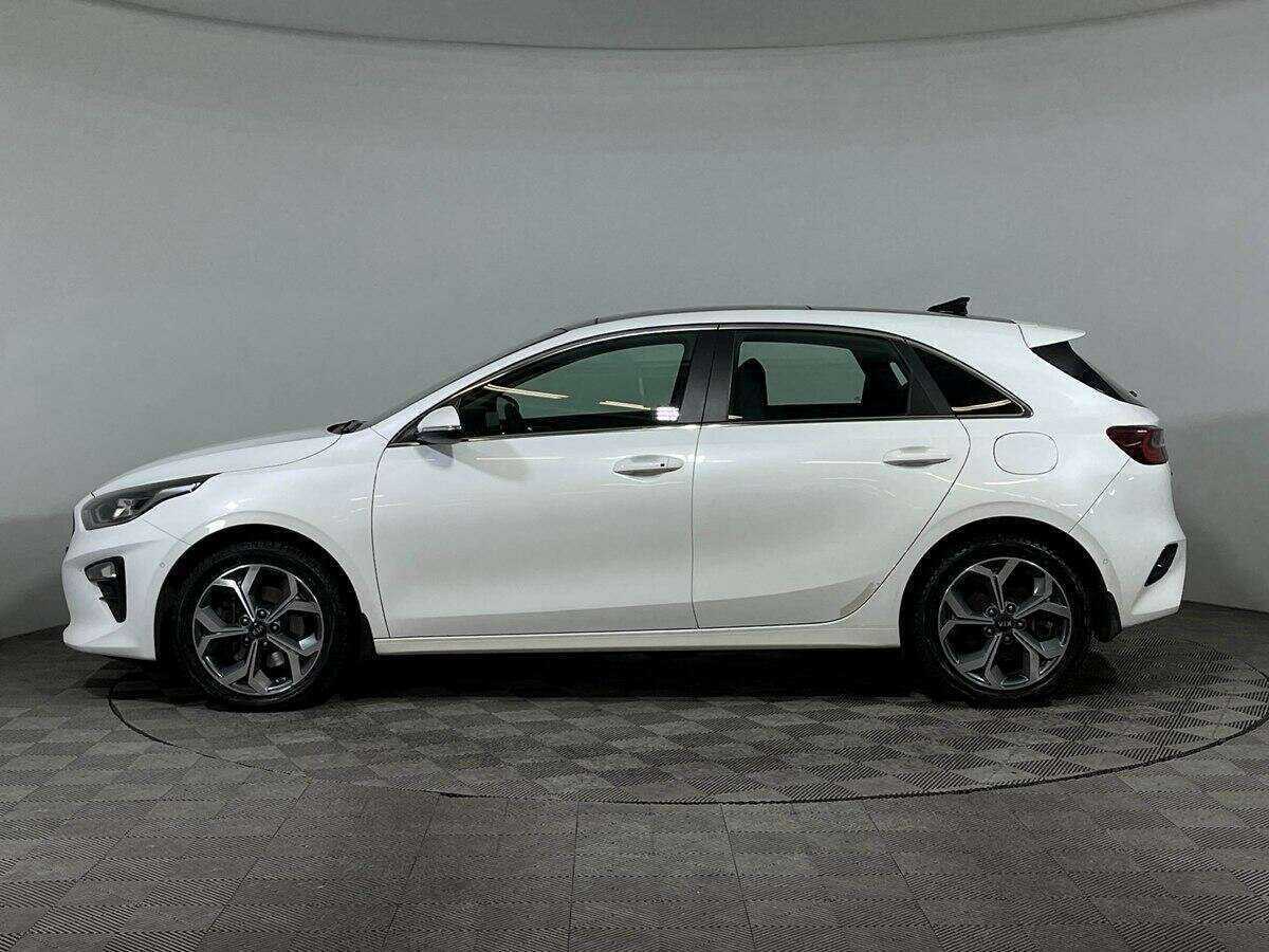 Kia Ceed, 2018 Фото №8