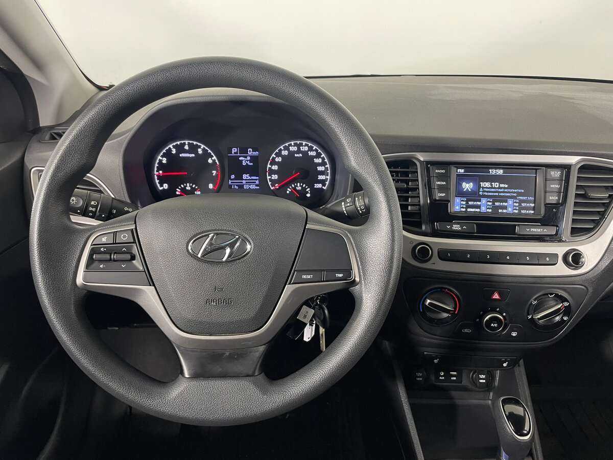 Hyundai Solaris, 2017 Фото №11