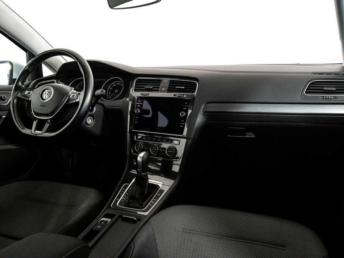 Volkswagen Golf, 2018 Фото №7
