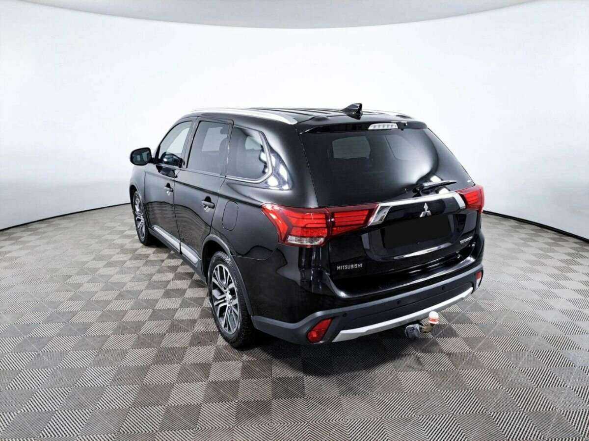 Mitsubishi Outlander, 2017 Фото №7